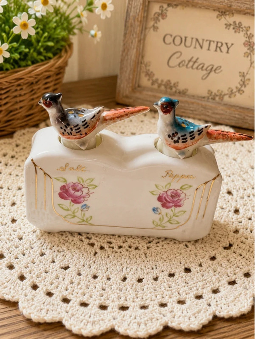 Vintage Bird Salt & Pepper Shaker Set with Nodder Birds – Porcelain Cottage